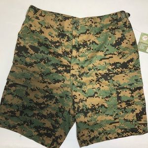 Rothco BDU Combat Shorts Woodland Digital Camo